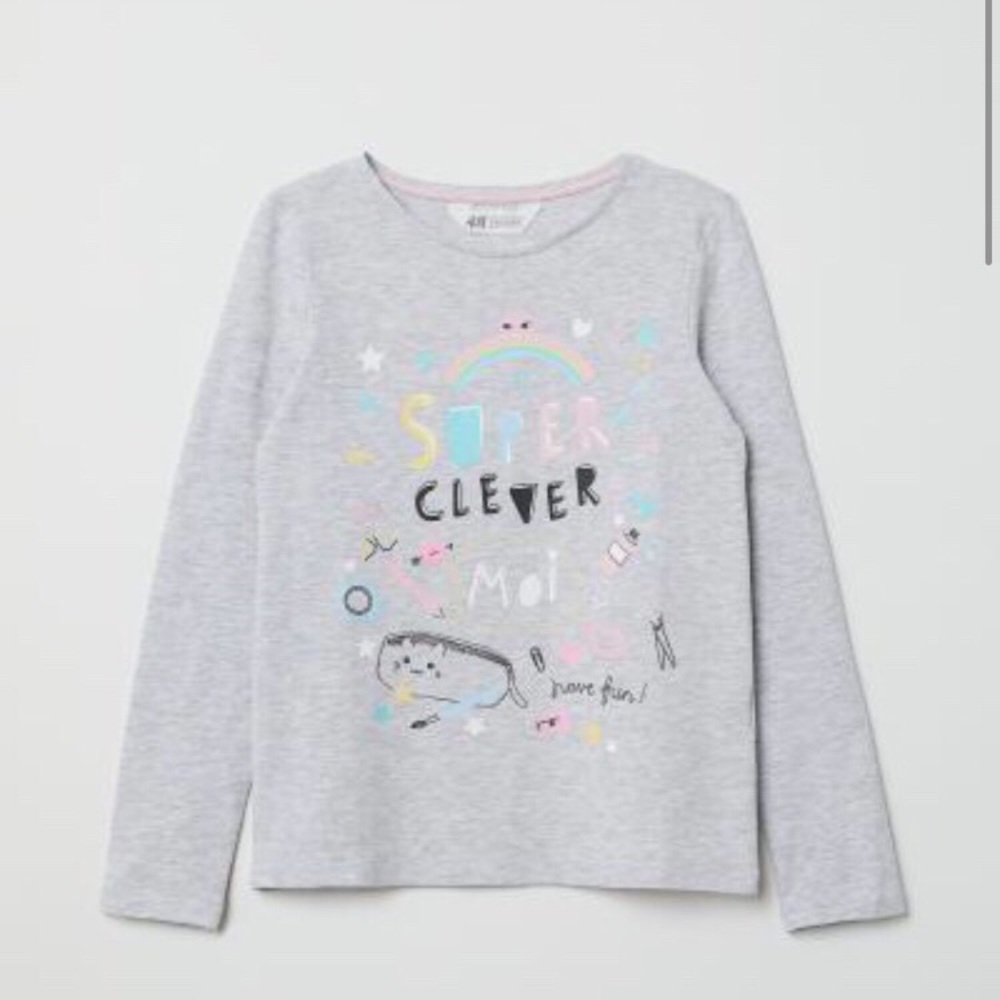 H&M Gray Jersey Top with printed design